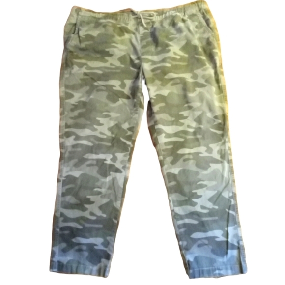 George Elastic Comfort Waist Camouflage Drawstring Capri pants - Picture 1 of 6